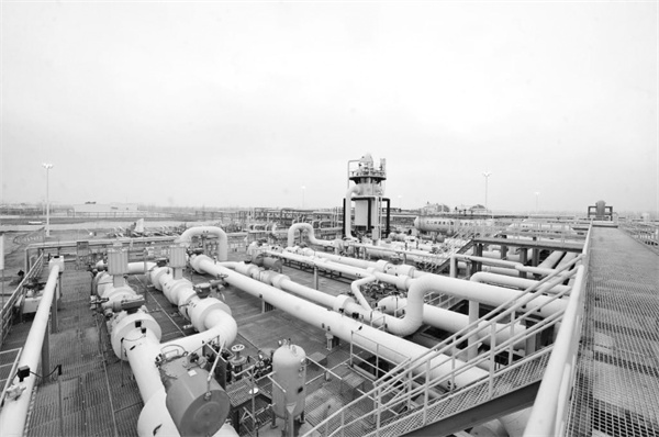 3-2 3 配超级充电宝.jpg