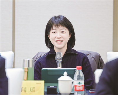 1703405123991004.jpg 闻 瑶.jpg