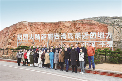 1703405268763968.jpg 合影留念.jpg