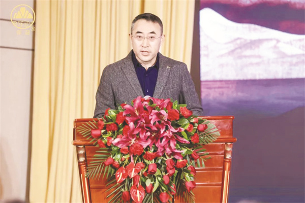 1703501980725824.jpg 4-5 2 2为人民日报社传播.jpg