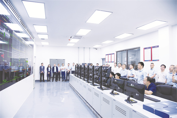 1-1 1、1锅炉成功点火.jpg