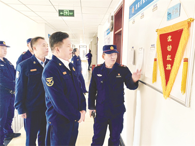 1704520350147119.jpg 1-3 2 消保中心经理、党委书记.jpg