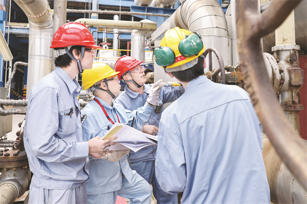 5-3 6图片新闻 查隐患 促成长.jpg