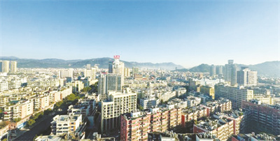 1704973329787759.jpg 1-1 1 1 柳市镇一景。.jpg