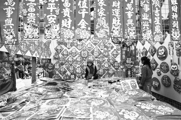 3-1 1，1月13日，市民在广西南.jpg