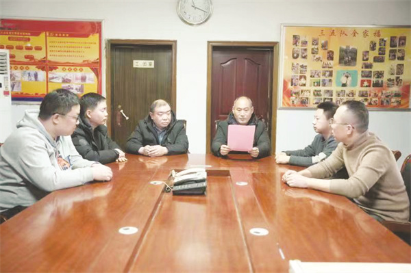 8-3 2鹤煤三矿打好廉洁教育“组合拳”.jpg