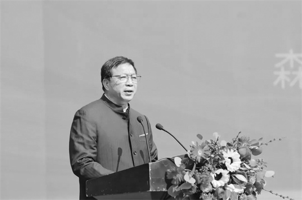 2-3 1 3 图3为：赊店老酒股.jpg