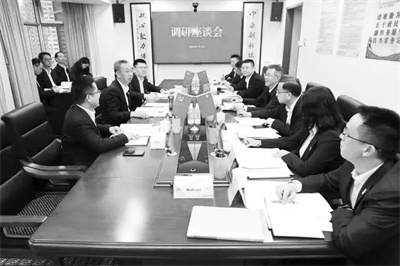 7-1 图1锚定世界一.jpg