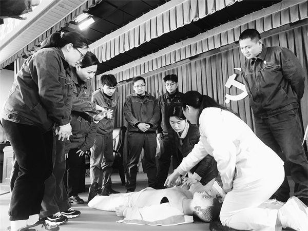 7-3 5图片新闻 涡北选煤.jpg