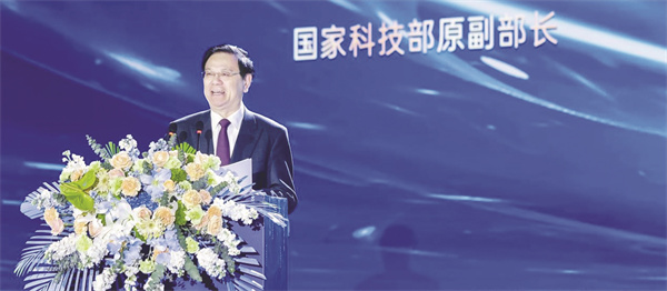 5-7 1 7 吴忠泽.jpg