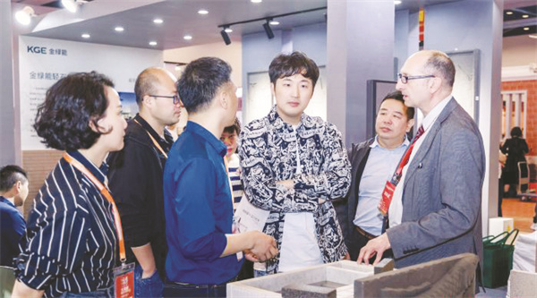 1712055533748348.jpg 1-2 1 2 海外采购商在20.jpg