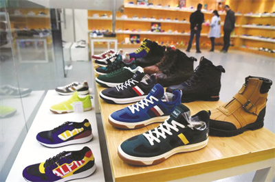 1712459208204604.jpg 4-1 图1莆田鞋业.jpg