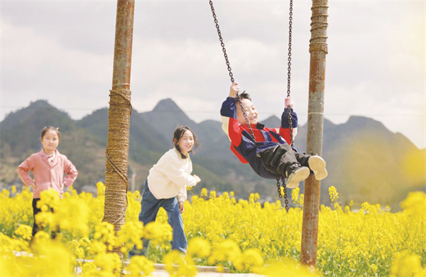 1712582511755811.jpg 4-6 2,磨桂宾 摄.jpg