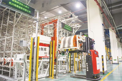 1713077326210539.jpg 1-2 1 2 2024年2月23日,无人叉.jpg