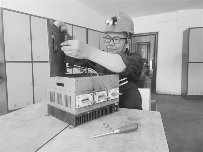 7-2 2修旧利废降本增效.jpg