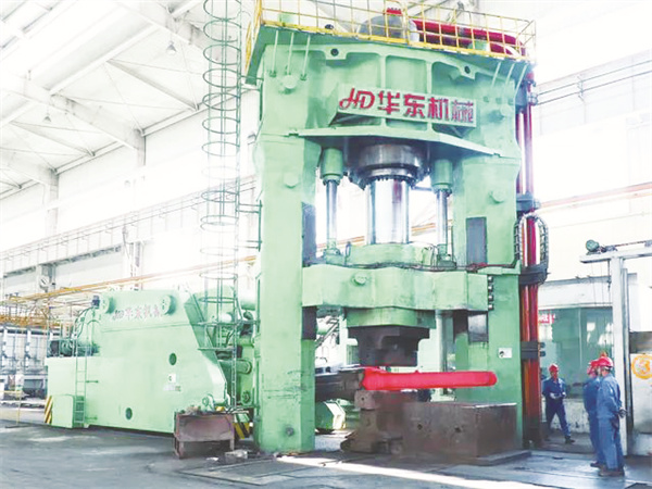 1715864733958779.jpg 7-1 图1聚力“专精特新”.jpg