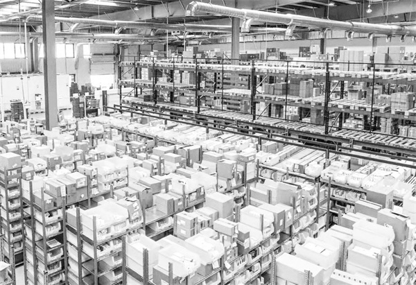 3-1 1 九部门：拓展跨境电.jpg