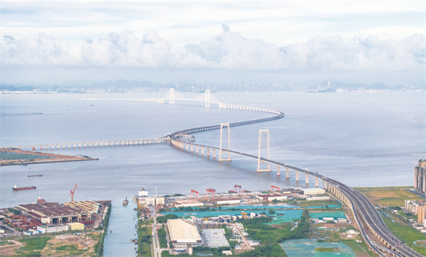 1-1 1 又踏层峰辟新天.jpg