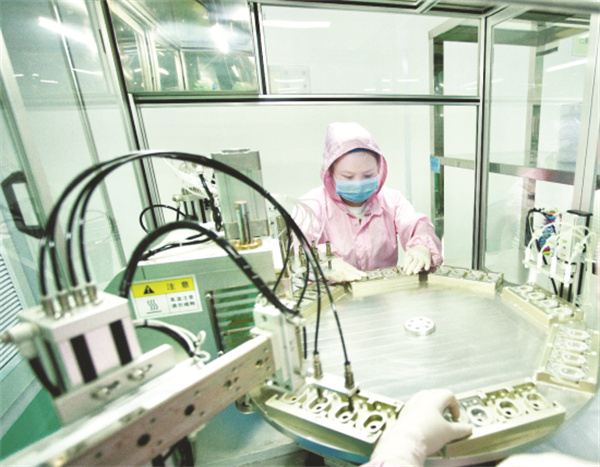 1722077904964971.jpg 1-1 图1 1吉林瑞尔康工厂车间 工厂供图.jpg