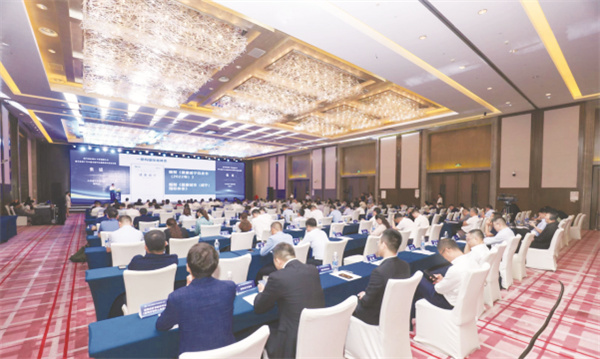 8-5 5 共谋卫生健康新篇章.jpg