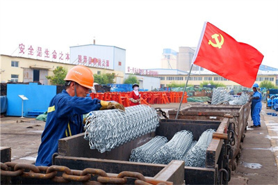 1724336774592457.jpg 图1东滩煤矿:“精”打算盘算细账_proc.jpg