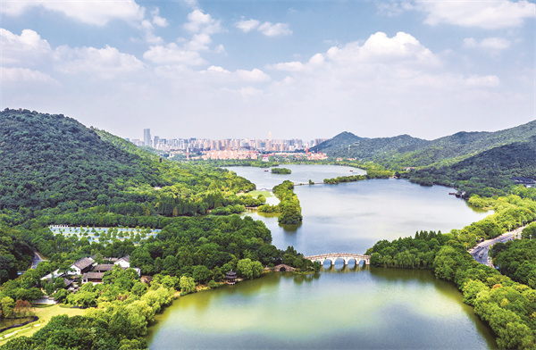 1724550749158135.jpg 主图 楼晋瑜摄.jpg