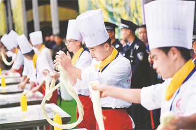 1724576726900472.jpg 1-1 图1劳务品牌向优图强(1).jpg