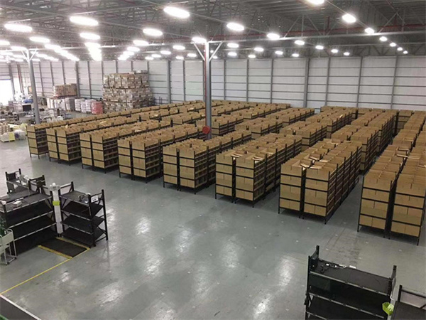 1724759593719266.jpg 2 美迈科技在美国洛杉矶的海外仓内景。受访者供图.jpg