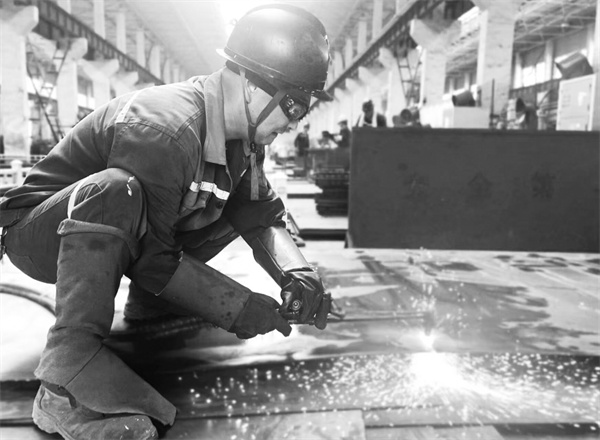 7-3 3必发 管理“精细化”降本持久化.jpg