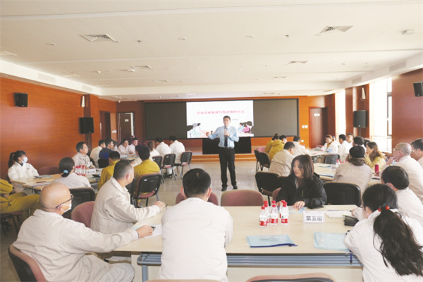 8-6 6 青年骨干员工素养提升与职业规划培训.jpg