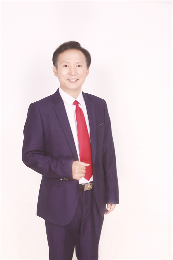 8-7 付后文个人照.jpg