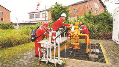 1732365787441900.jpg 8-2 4、信息化工艺助力老井增产.jpg