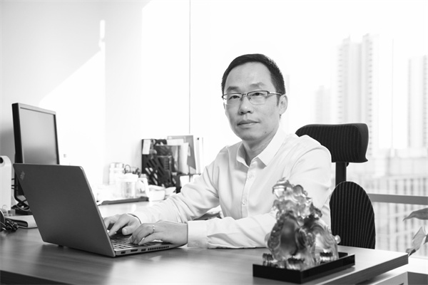 7-2 2合盛橡胶财务总监竺.jpg