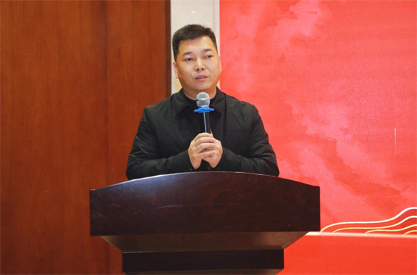 1 2 仰韶酒业集团党委副书记、营销公司总经理郝惠锋(1).jpg