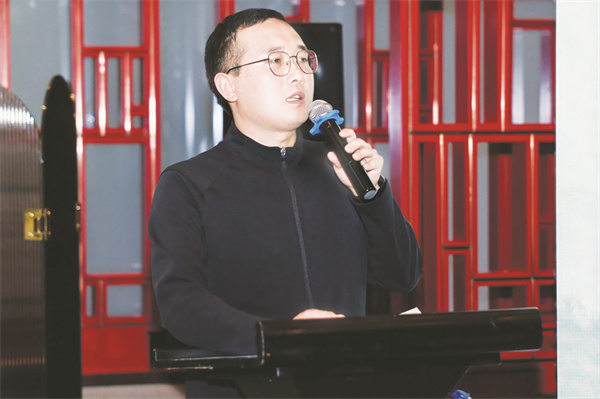 8-3 图2 2 金星啤酒品牌宣传部负责人王亚伟.jpg