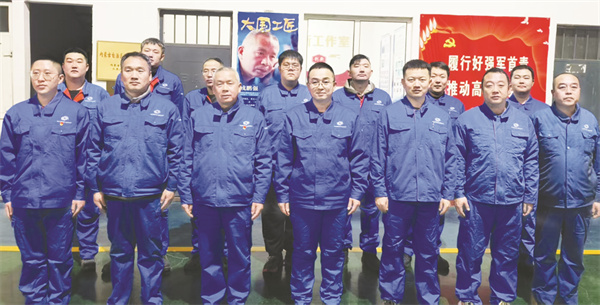 5-1 图1 图为防务事业部502车间.jpg