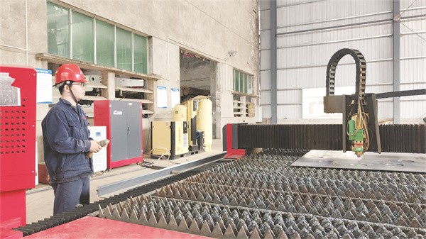 1750765112152450.jpg 5-3 4嘉华机械广元分公司全力冲刺二季度.jpg