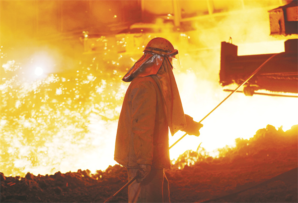 1754395159278430.jpg 4-3 3 西昌钢钒炼铁厂高炉炉.jpg