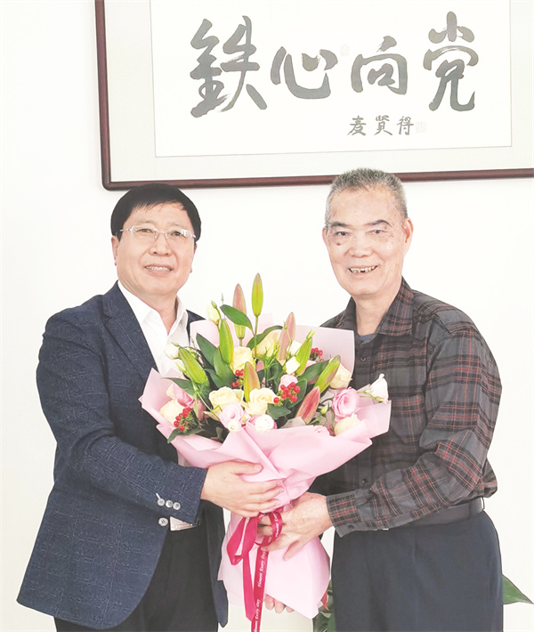 1-1 1 1 “八一勋章”获得者.jpg