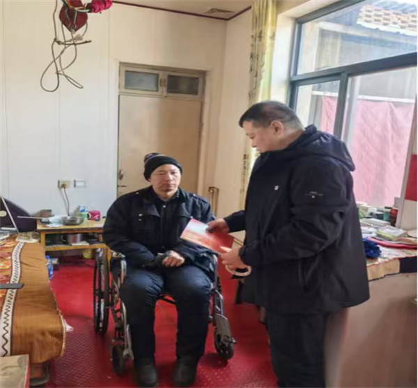 2必发 河北省沙河市烟草专卖局开展脱贫户走访活动.png