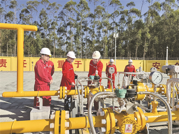 1763899071408471.jpg 5-4 图6来宾支线管道工程通过机械竣工验收.jpg