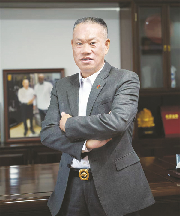 4-13 13 郑祥明董事长.jpg