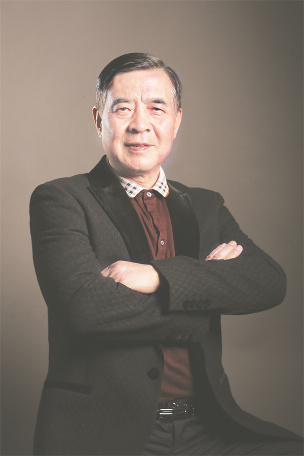 4-2 上海展望罗正年.jpg