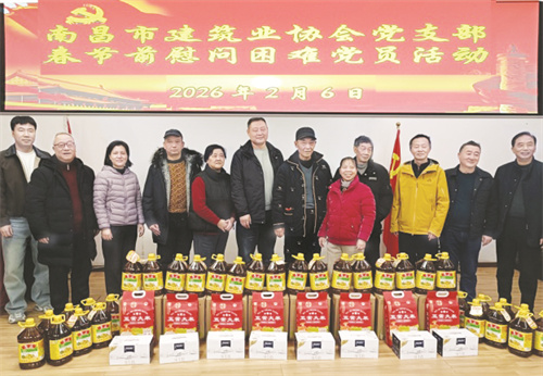 8-1 3温暖送一线..jpg