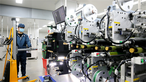 5，春启新程干劲足 企业开工开门红 (7).JPG