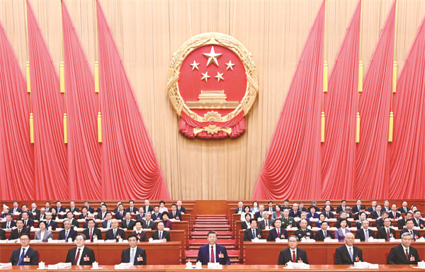 1-1 1 3月5日，第十四届全国人民代.jpg