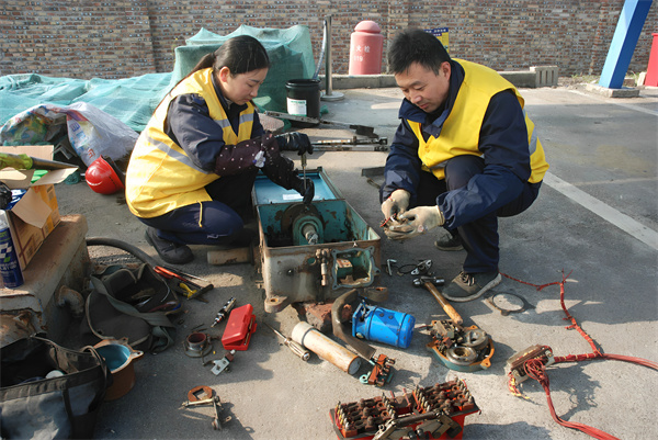 7，修旧利废降成本 变废为宝增效益.jpg