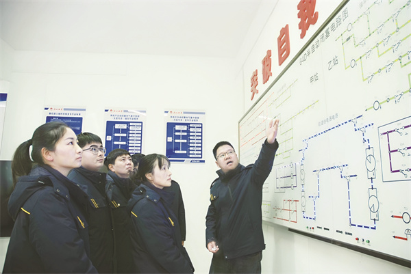 4-3 6 图片新闻 经验带进课堂.jpg