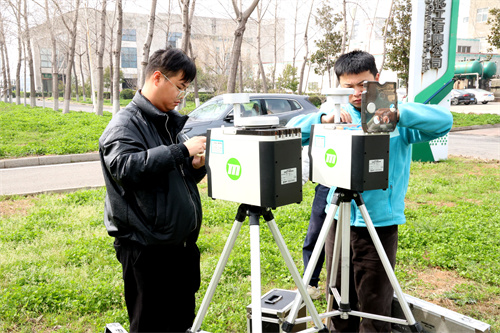 备用图片新闻 华兴化工公司强化污染物检测 .JPG